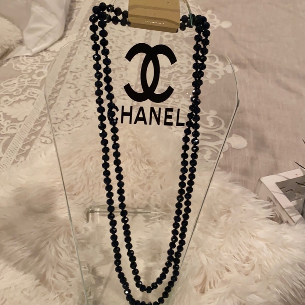 Crystal beaded necklace